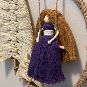 Macrame wall hanging